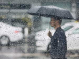 Oeste e Centro-Sul acumulam quase metade das chuvas esperadas para janeiro em apenas dois dias
